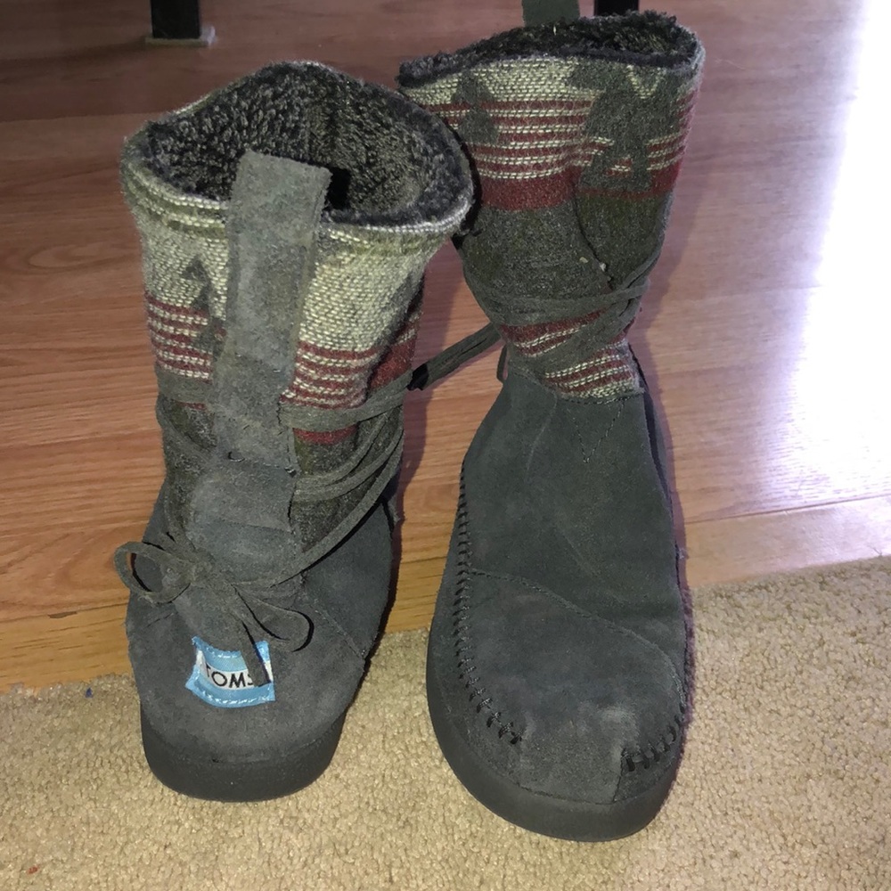 Shoes